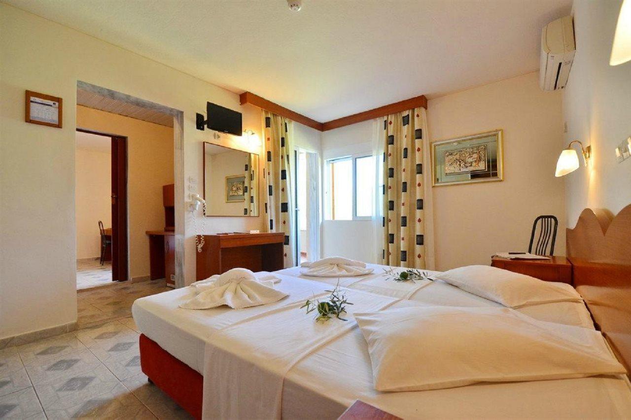 Sousouras Hotel CChanioti Exteriér fotografie