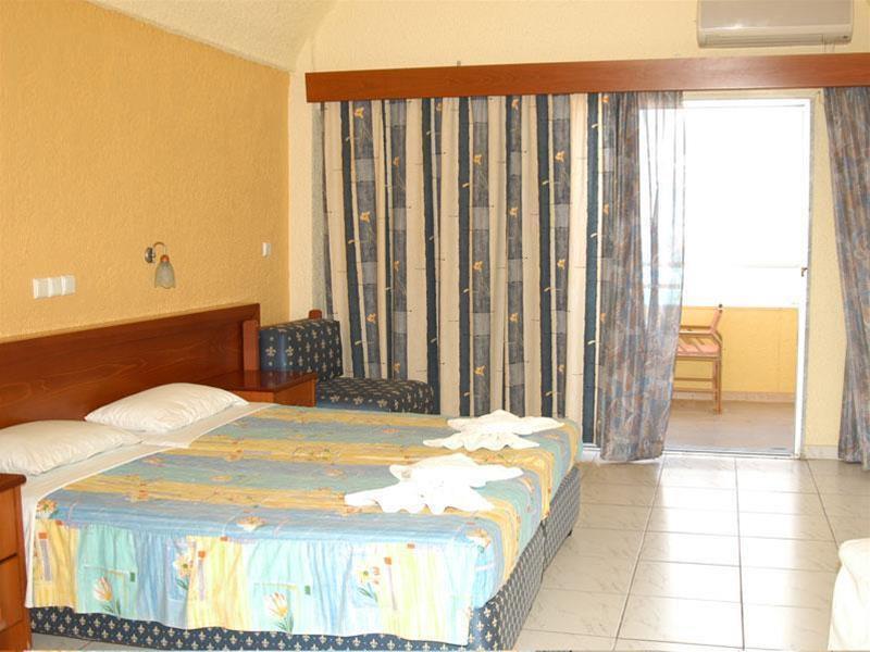 Sousouras Hotel CChanioti Exteriér fotografie